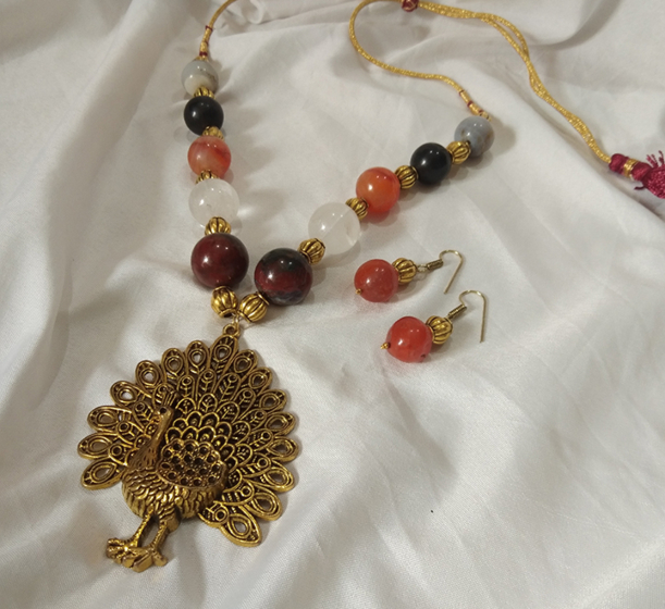 Red Agate Jespar Mica Crystal Necklace Set