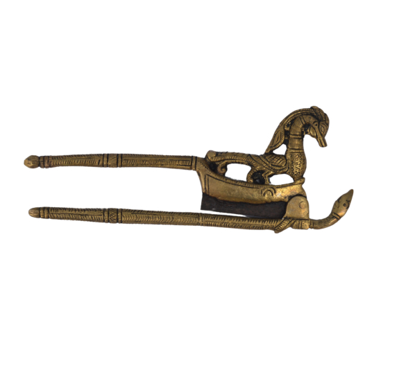 Brass Single Peacock Nut Cutter Sudi BH07518