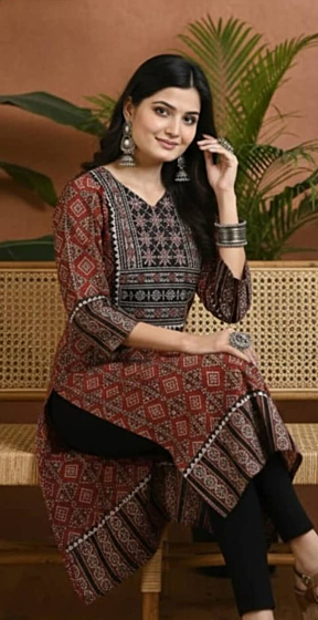 Red and Black Printed Cotton Kurta for Ladies