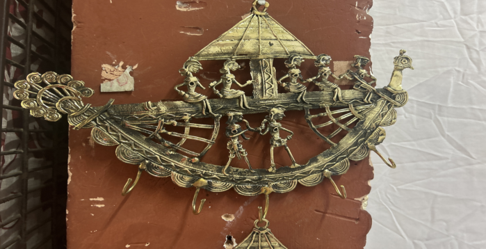 Handcrafted Solid Brass Key Holder I 10*7 inch