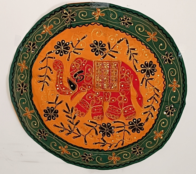 ROUND TABLE MATS WITH ELEPHANTS DESIGN