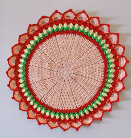 Doily & Center Piece 