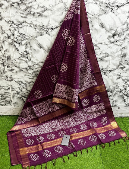 Aarvi Grace – Kota Staple Mangalagiri Saree with Discharge Print & Matching Blouse | Lightweight Handloom Elegance
