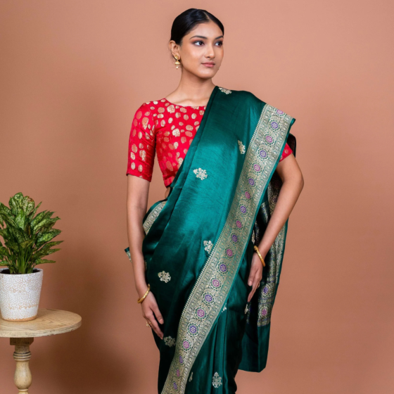 Aakriti Handwoven Banarasi Silk Saree in Green