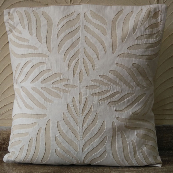 Leafs Pattern Cushion Cover