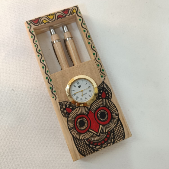 Owl Paintinng pen stand