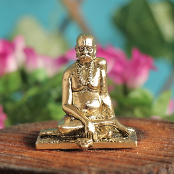Swami Samarth Maharaj Brass Statue for Pooja Room, Spiritual Decor & Devotional Worship BH11261