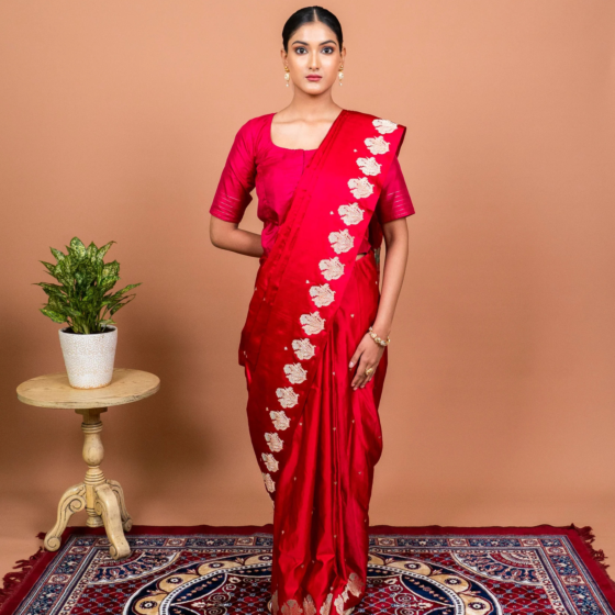 Meenakari Boota Handwoven Banaras Saree