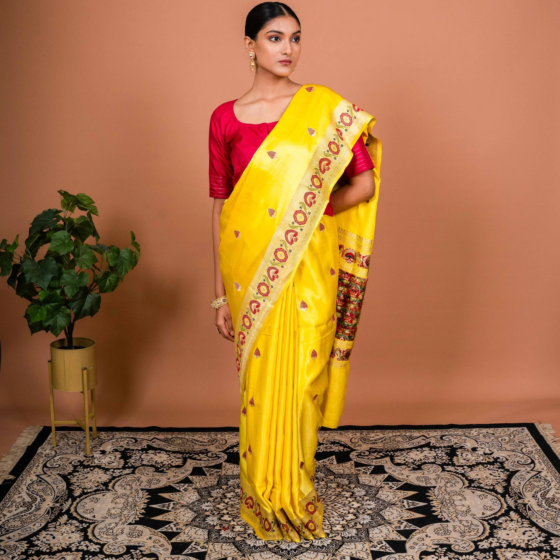 Ashawali Border Handwoven Banarasi Silk Saree in Yellow