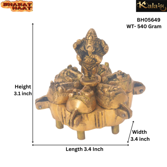 Brass Ganesh on Kankavati KBH05649