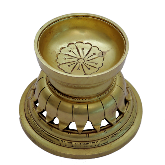 Brass Round Shape Designing Diya KBH07241