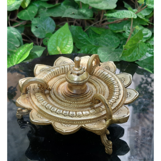 Brass Agarbatti Stand BH07291