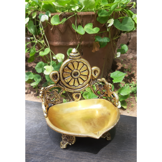 Brass Sangu Chakra Diya Set BH07349