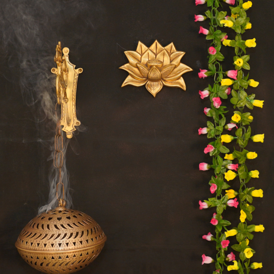 Brass Lotus Wall Hanging 5 Inch KBH09226