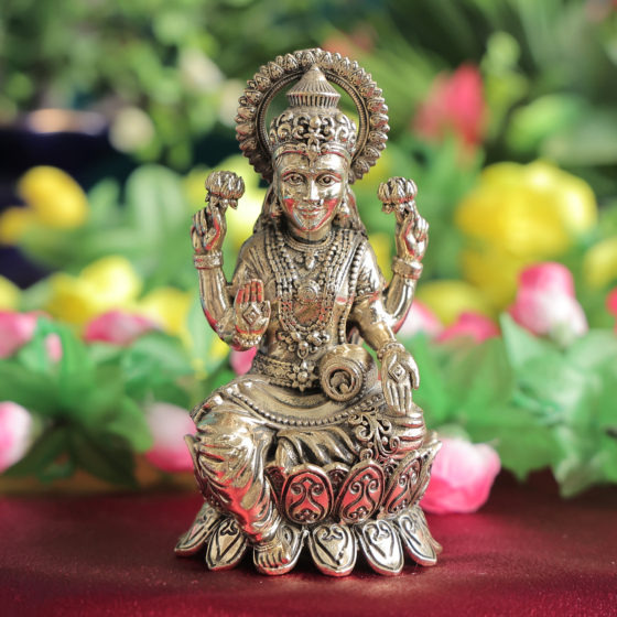 Brass Lakshmi Idol BH09355