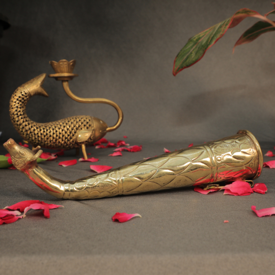 Brass Gaumukhi Shringi Pot  KBH10338