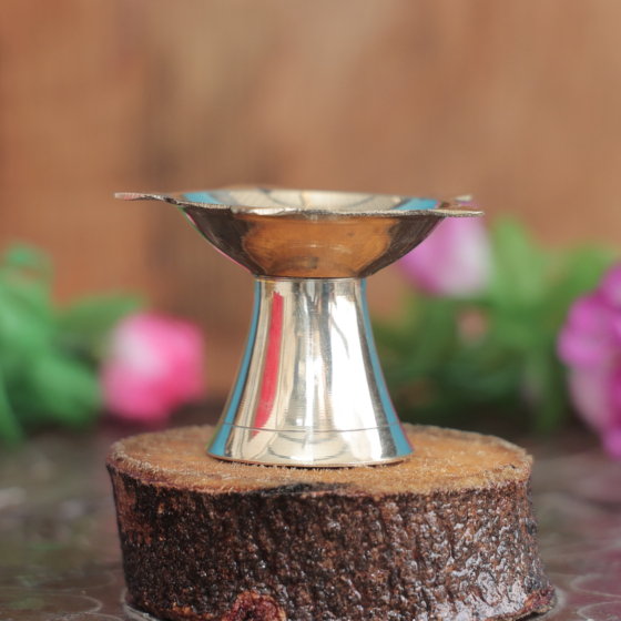 Brass Divi Lamp Diya Deepak KBH11559