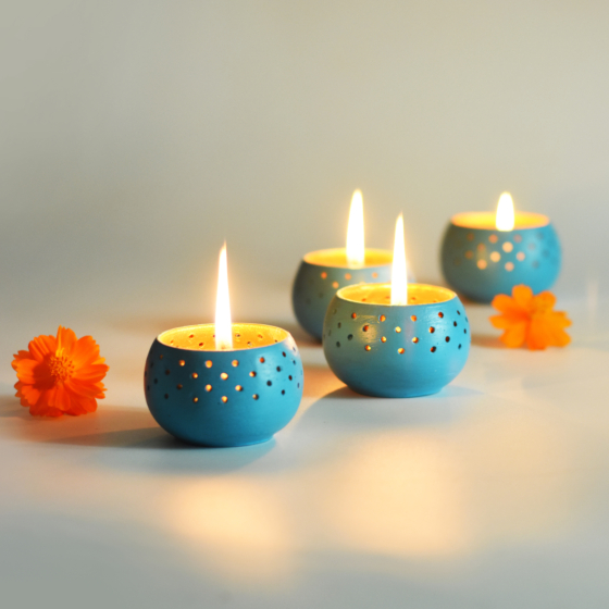 Tealight Holders Set of 4 With Complimentary Candles free