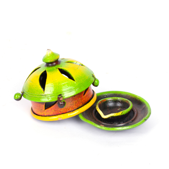 Terracotta Decorative Diya with Cover