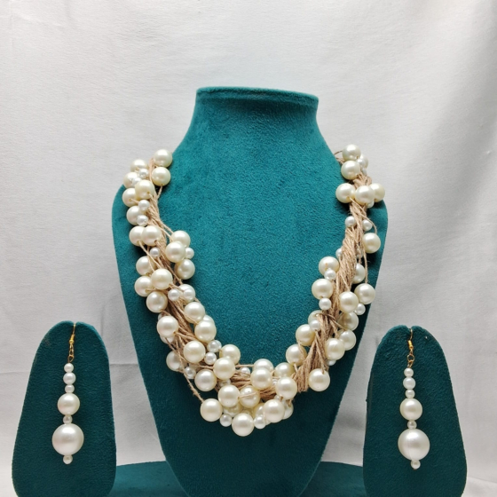 Pearl Necklace Set