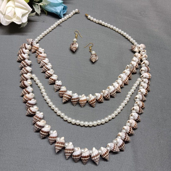 Pearl & Shell Necklace Set