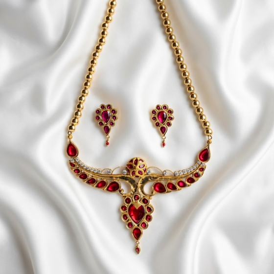 Handcrafted Red Necklace Set