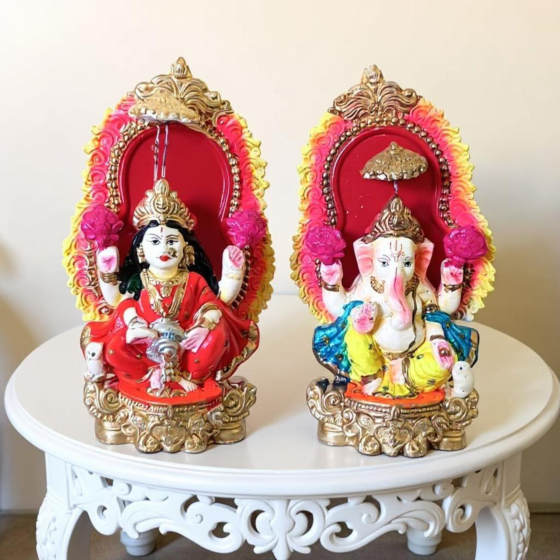 Handcrafted Clay Ganesha & Laxmi Idols | 25x19x5