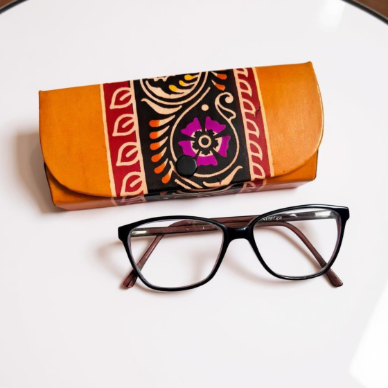 Handcrafted Leather Spectacle Case | 15x8x7 cm