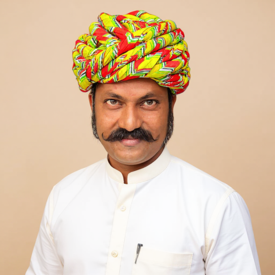 Explore the Elegance of Rajasthani Gol Safa Badmeri