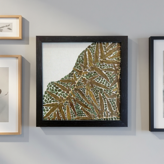 Dry leaves and mosaic art