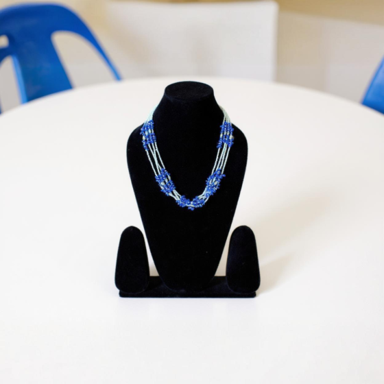 CREAM COLOR NECKLACE 