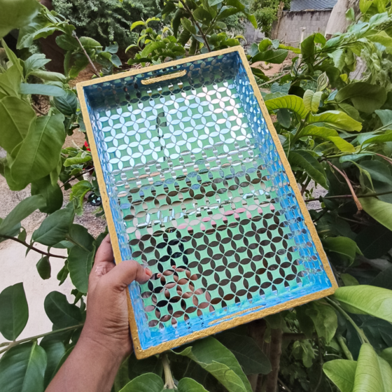 wooden mirror tray, Pandan