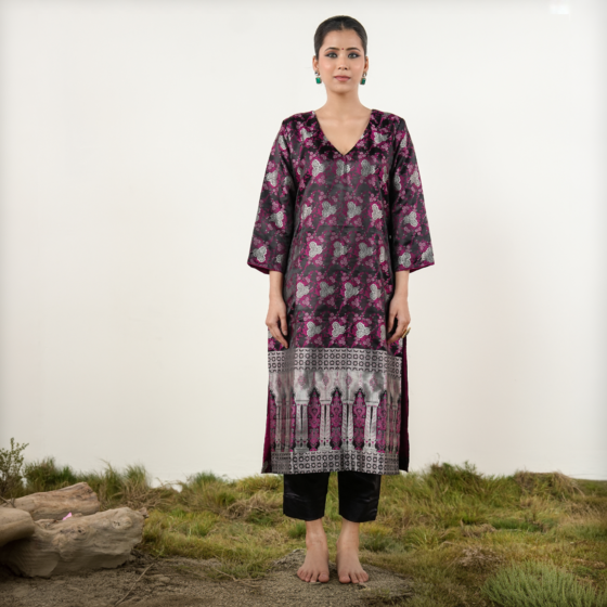 Nirja Black Ethnic Banarasi Suit