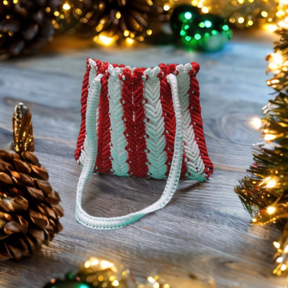 Red White Macrame Shoulder Bag 
