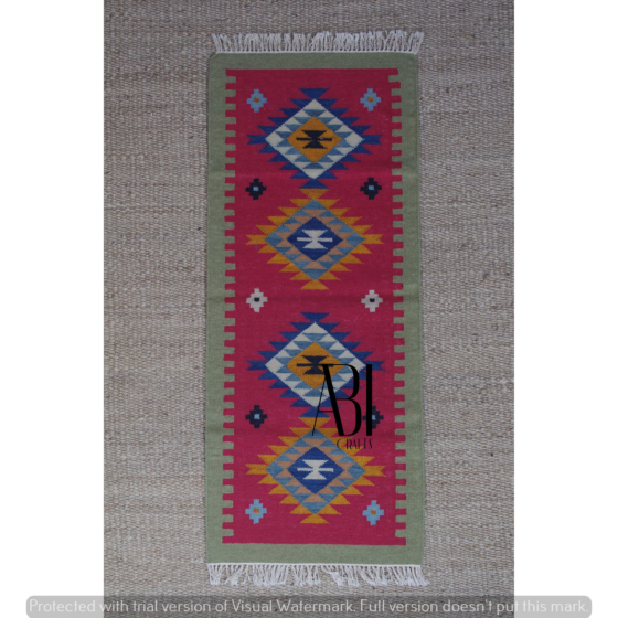 Traditional Wool Runner 