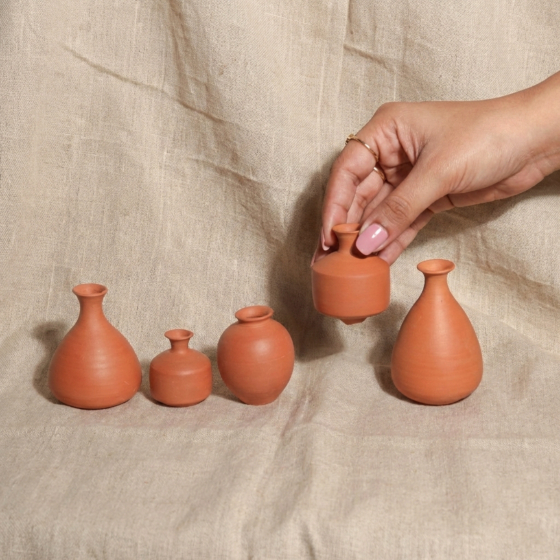 Terracotta Miniature Vases Set of 5 for Home Decorative Gift