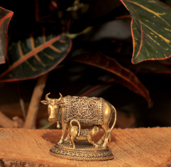 Brass Cow & Calf Statue KBH10290