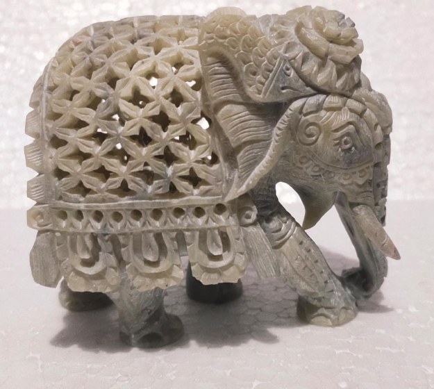 Blanket  Diamond Cut Jaali Elephant