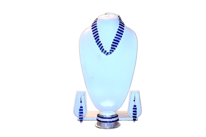 NECKLACE & EARRINGS WITH BRACELATE 