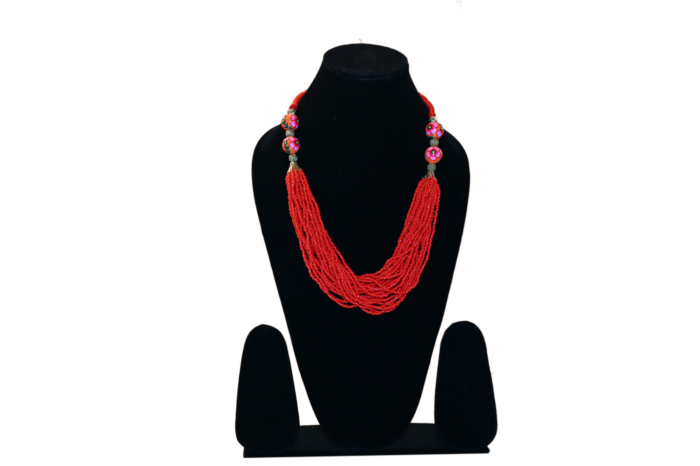 RED BEADED NECKLACE 