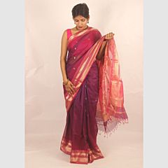 Rangrez Deep Wine Pink Maheshwari Handloom Silk Cotton Saree with Gold Zari