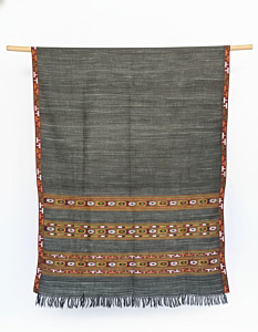 Handcrafted Kullu Shawl I 95 X42 cm 