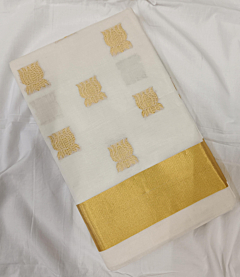 Kuthampully Cotton Handloom Saree 1- Golden Zari Border With Blouse