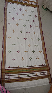 Pure woolen hand weaving kutchi shawl with mirror work