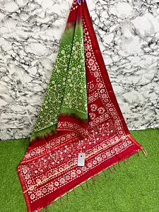 Kota Staple Batik Print Saree with Golden Zari Border & Blouse - Lightweight & Elegant