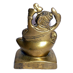 Brass Ganesha Sitting on Shankh Small Idol KBH01405