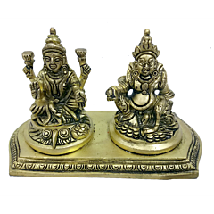 Brass Kuber Laxmi Sitting Statue Fine Finishing Medium Idol KBH04777