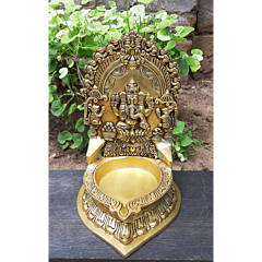 Brass Diya with Ganesh BH07346