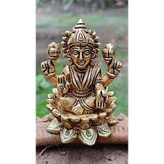 Brass Laxmi Ji on Kamal Idol KBH07447