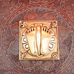 Brass Charan Paduka KBH11696